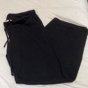 Black sweatpants